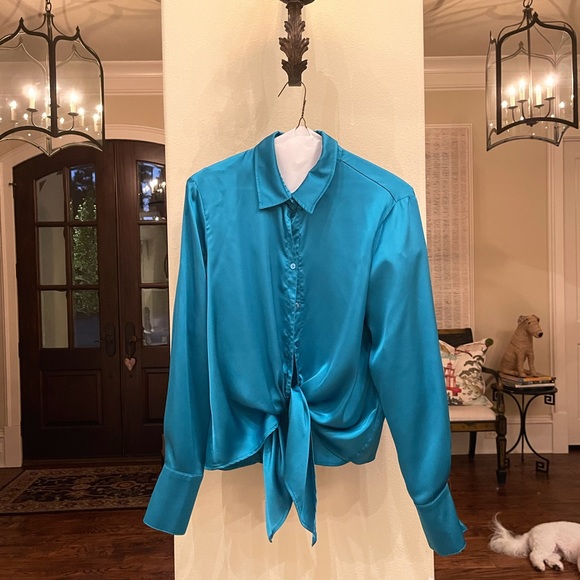 Blue Finley tie waist blouse. - Picture 2 of 8